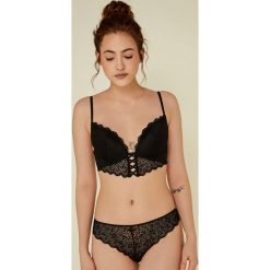 Undiz - Brazyliany Mahaliz-Tanga. Czarne majtki damskie Undiz, s, z elastanu. Za 39,90 zł.