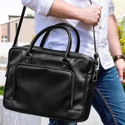 Torba męska na laptopa SOLIER S19 czarna - Czarny. Czarne torby na laptopa Solier, w paski, biznesowe. Za 179,99 zł.
