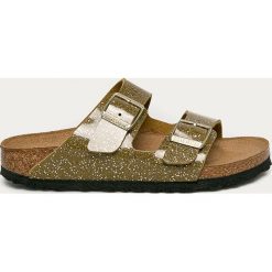Birkenstock - Klapki Arizona BF. Zielone klapki damskie Birkenstock, bez wzorów, ze skóry, bez obcasa, na obcasie. Za 299,90 zł.