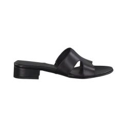 Tamaris Sandały czarny female czarny 42. Czarne sandały damskie Tamaris, bez wzorów, ze skóry, bez obcasa, bez zapięcia. W wyprzedaży za 75,00 zł.
