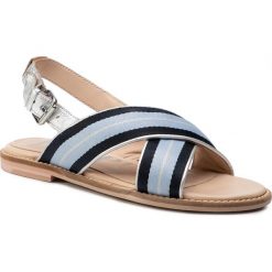 Sandały JOOP! - Liliana 4140004494 Light Blue 401. Niebieskie klapki damskie JOOP!, bez wzorów, ze skóry ekologicznej, bez obcasa, na obcasie. W wyprzedaży za 249,00 zł.