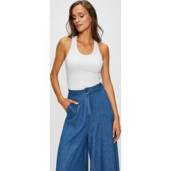 Answear - Top. Szare topy damskie ANSWEAR, l, z bawełny, z okrągłym kołnierzem. W wyprzedaży za 29,90 zł.