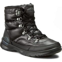 Śniegowce THE NORTH FACE - Thermoball Lace II T92T5LNSW Shiny TNF Black/Iron Gate Grey. Czarne kozaki damskie The North Face, z materiału, bez obcasa, bez zapięcia. W wyprzedaży za 259,00 zł.