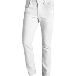 Jeansy męskie regular: Armani Exchange Jeansy Slim Fit white