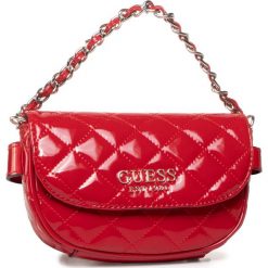 Saszetka nerka GUESS - Melise (TG) Mini HWTG76 67800 RED. Czerwone nerki damskie Guess, z aplikacjami, ze skóry ekologicznej, młodzieżowe, bez dodatków. W wyprzedaży za 269,00 zł.