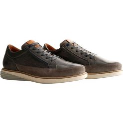 Skórzane sneakersy "Selsey" kolorze khaki. Brązowe trampki męskie Travelin', na sznurówki. W wyprzedaży za 335,95 zł.