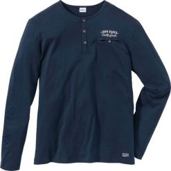 Shirt z długim rękawem i plisą guzikową Regular Fit bonprix ciemnoniebieski. Niebieskie koszulki męskie bonprix, xl, z nadrukiem, bez kołnierzyka, z długim rękawem, długie. Za 42,99 zł.