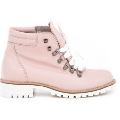 Botki - skóra naturalna - model 476 - kolor różowy. Różowe botki damskie Zapato, na zimę, z jeansu, eleganckie, za kostkę, bez obcasa, na obcasie, na sznurówki. W wyprzedaży za 299,25 zł.