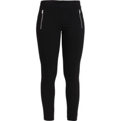 Dorothy Perkins ZIP FRONT SKINNY TROUSER Legginsy black. Czarne rurki damskie Dorothy Perkins, z elastanu. Za 139,00 zł.