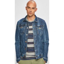 Guess Jeans - Kurtka. Niebieskie płaszcze męskie Guess Jeans, s, z aplikacjami, z elastanu, krótkie, bez kaptura. W wyprzedaży za 339,90 zł.