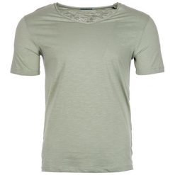 Jack&Jones Męski Jorbirch Tee Ss V-Neck Iceberg Green Slim (Rozmiar M). Zielone koszulki męskie marki Jack&Jones, m, bez wzorów, bez kołnierzyka, bez rękawów. W wyprzedaży za 35,00 zł.