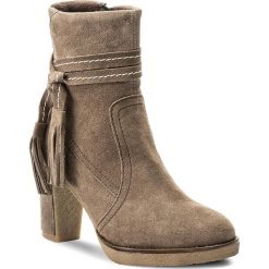 Botki LASOCKI - G281 Brązowy Jasny. Brązowe buty zimowe damskie marki Lasocki, z polaru, na obcasie. W wyprzedaży za 115,00 zł.