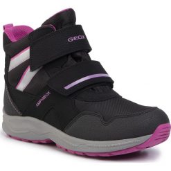Śniegowce GEOX - J Kuray G.B Abx B J94ALB 0CE11 C0922 D Black/Fuchsia. Czarne śniegowce dziewczęce Geox. W wyprzedaży za 259,00 zł.