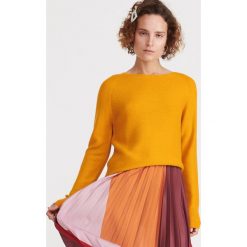 Sweter z suwakiem - Żółty. Żółte swetry damskie Reserved, s, bez wzorów, bez rękawów, bez kaptura. W wyprzedaży za 34,99 zł.