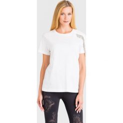 T-SHIRT PINKO. Białe t-shirty damskie Pinko, s, z nadrukiem, z bawełny, z okrągłym kołnierzem. Za 335,40 zł.