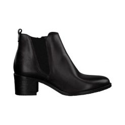 Tamaris Botki czarny female czarny 40. Czarne botki damskie Tamaris, ze skóry, bez obcasa, na zamek. Za 249,00 zł.