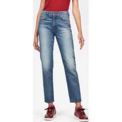 G-Star Raw - Jeansy 3301. Niebieskie jeansy damskie G-Star RAW, z podwyższonym stanem. W wyprzedaży za 359,90 zł.
