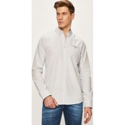 Tom Tailor Denim - Koszula. Czerwone koszule męskie TOM TAILOR DENIM, s, bez wzorów, z bawełny, casualowe, button down, z długim rękawem. W wyprzedaży za 119,90 zł.