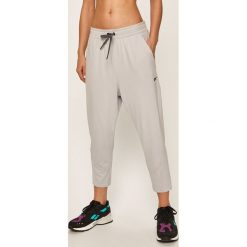 Reebok - Spodnie. Szare spodnie damskie Reebok, s, z elastanu. Za 199,90 zł.