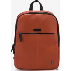 U.S. Polo Assn Plecak Czerwony. Czerwone plecaki męskie U.S. Polo Assn., w paski, z materiału. Za 481,95 zł.