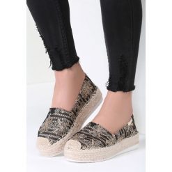 Czarne Espadryle Better Without. Czarne espadryle damskie marki vices, z aplikacjami, bez obcasa, na platformie. Za 69,99 zł.