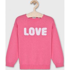 Blukids - Sweter dziecięcy 104-134 cm. Różowe swetry dziewczęce Blukids, bez wzorów, z bawełny, z okrągłym kołnierzem, bez rękawów, bez kaptura. W wyprzedaży za 49,90 zł.