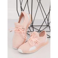 Buty sportowe różowe SEDEN. Różowe buty sportowe damskie FunKee.pl, bez wzorów, z tkaniny, sportowe, na fitness i siłownię. Za 82,99 zł.