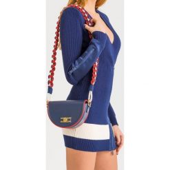 TOREBKA Elisabetta Franchi. Niebieskie torebki worki damskie Elisabetta Franchi, w paski, ze skóry ekologicznej, na ramię, z tłoczeniem, z aplikacjami. Za 1179,00 zł.