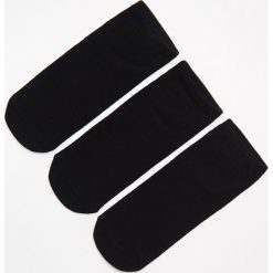 Krótkie skarpetki 3 pack - Czarny. Czarne skarpetki męskie Cropp, bez wzorów. Za 29,99 zł.