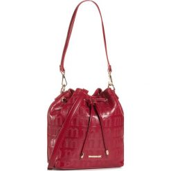 Torebka MONNARI - BAG9190-M05 Red. Czerwone torebki klasyczne damskie Monnari, bez wzorów, ze skóry ekologicznej, eleganckie, duże, bez dodatków. W wyprzedaży za 179,00 zł.