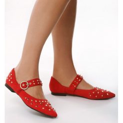 Czerwone Balerinki Gold Beak. Czerwone baleriny damskie Multu, bez wzorów, bez obcasa. Za 29,99 zł.
