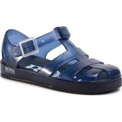 Sandały BOSS - J09125 D Navy 849. Niebieskie sandały chłopięce Boss, z tworzywa sztucznego, bez zapięcia. Za 189,00 zł.