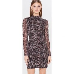 Sukienka bodycon w panterkę - Brązowy. Pomarańczowe sukienki damskie Mohito, s, bez wzorów, bez kołnierzyka, bez rękawów, bodycon. Za 139,99 zł.