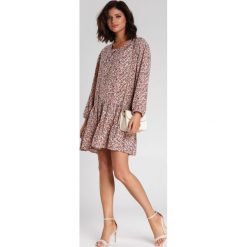 Kremowa Sukienka Williams. Brązowe sukienki damskie Renee, na imprezę, s, w kwiaty, z tkaniny, boho, z falbankami, bez rękawów, mini, rozkloszowane. Za 89,99 zł.