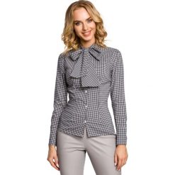 Koszula w Czarną Kratkę z Wiązaną Kokardą. Czarne koszule damskie Molly.pl, s, w kratkę, eleganckie, ze stójką, z długim rękawem. Za 99,90 zł.