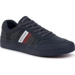 Sneakersy TOMMY HILFIGER - Core Corporate Modern Vulc FM0FM02618 DW5. Niebieskie sneakersy męskie TOMMY HILFIGER, bez zapięcia. Za 449,00 zł.