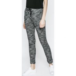 Haily's - Spodnie Moni. Spodnie damskie Haily's. W wyprzedaży za 49,90 zł.