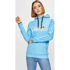 Ellesse - Bluza. Niebieskie bluzy damskie Ellesse, z nadrukiem, z bawełny, bez rękawów, z kapturem. W wyprzedaży za 169,90 zł.