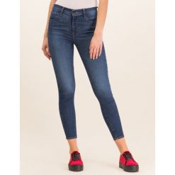 Jeansy Skinny Fit Levi's® 720™ 52797-0123. Niebieskie jeansy damskie s. W wyprzedaży za 359,00 zł.