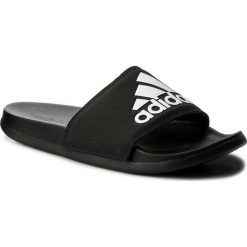 Klapki adidas - adilatte Cf+ Logo CG3425 Cblack/Cblack/Ftwwht. Czarne klapki męskie Adidas, bez wzorów, z tworzywa sztucznego. Za 149,00 zł.