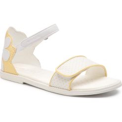 Sandały GEOX - J S.Karly G. F J9235F 000BC C0592 D White/Yellow. Żółte sandały dziewczęce Geox, ze skóry ekologicznej, bez zapięcia. W wyprzedaży za 179,00 zł.