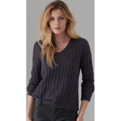 Sweter z domieszką wełny - Niebieski. Niebieskie swetry damskie Mohito, s, bez wzorów, z wełny, bez rękawów, bez kaptura. W wyprzedaży za 39,99 zł.