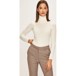 Answear - Sweter. Białe swetry damskie ANSWEAR, s, bez wzorów, z elastanu, bez rękawów. W wyprzedaży za 49,90 zł.