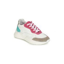 Buty Dziecko André WENDY. Białe trampki dziewczęce Andre, bez wzorów, bez zapięcia. Za 289,00 zł.
