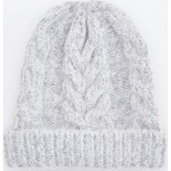Czapka - Jasny szar. Szare czapki damskie marki Reserved. Za 39,99 zł.