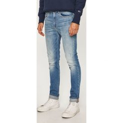 Calvin Klein Jeans - Jeansy CKJ 016. Niebieskie jeansy męskie Calvin Klein Jeans, bez wzorów. W wyprzedaży za 399,90 zł.