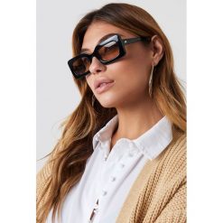 Le Specs Okulary przeciwsłoneczne DAMN! - Black. Czarne okulary przeciwsłoneczne damskie marki Le Specs. Za 242,95 zł.