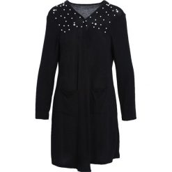 Czarny Kardigan Basic Like. Czarne kardigany damskie Born2be, xl. Za 44,99 zł.