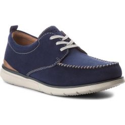 Półbuty CLARKS - Edgewood Mix 261317317 Blue Suede. Niebieskie półbuty męskie marki Clarks, na co dzień, bez wzorów, ze skóry, eleganckie, bez zapięcia. W wyprzedaży za 269,00 zł.