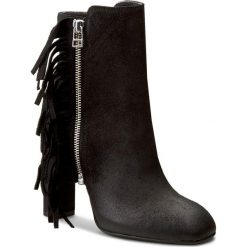 Botki GINO ROSSI - Naomi DBH154-T24-5700-9900-F 99. Czarne buty zimowe damskie Gino Rossi, z polaru. W wyprzedaży za 299,00 zł.